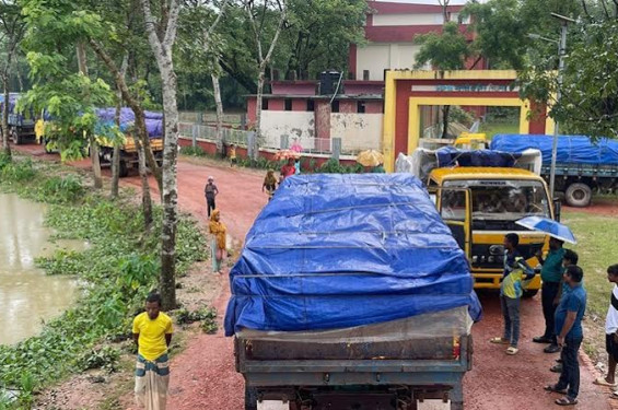 সিলেটে ১৪ ট্রাক চোরাই ভারতীয় চিনি জব্দ