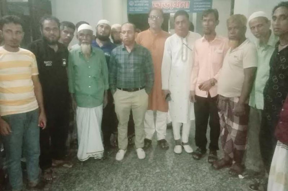 শ্রীমঙ্গল উপজেলা শাখা হোটেল এন্ড রেষ্টুরেন্ট সুইটমিট শ্রমিক ইউনিয়নের জরুরী আলোচনা সভা