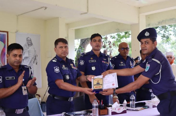 বরাবরের মতো হবিগঞ্জ জেলার শ্রেষ্ঠ এএসআই চুনারুঘাট থানার মনির হোসেন