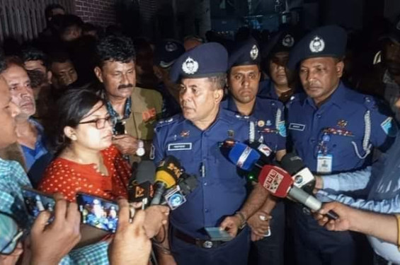 সাভারে মাদক সম্রাটের বাড়ি পাশ থেকে মানুষের হার ও খুলি উদ্ধার
