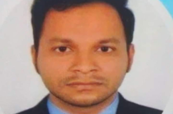 ফেনীতে একই ব্যাক্তি দুই শিক্ষা প্রতিষ্ঠানের শিক্ষক