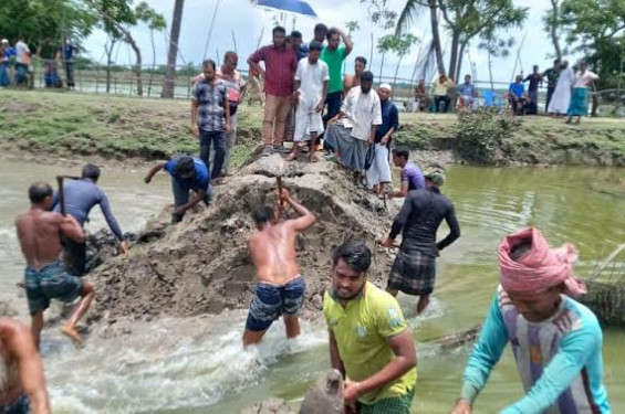 শ্যামনগরে হরিনাগাড়ী ও বাইনতলা খাল দখল মুক্ত