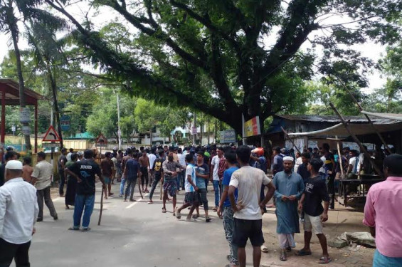 কাপ্তাই বিএসপিআই শিক্ষার্থীদের সাথে ছাত্রলীগের  ধাওয়া-পাল্টা , আহত-৪