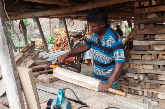ক্রিকেট ব্যাট তৈরির গ্রাম ঝিনাইদহের বাথানগাছি