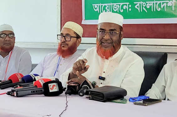 সরকার গণভোটের রায় নিয়ে ‘ফাঁকিবাজি’ করছে: গোলাম পরোয়ার