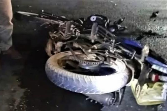 ঝিনাইদহে সড়ক দুর্ঘটনায় কিশোরের মৃত্যু