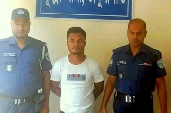 ঠাকুরগাঁওয়ে সংখ্যালঘুর বাড়িতে অগ্নিসংযোগ ও মুঠোফোনে ভিডিও ধারনের সময় আটক ১