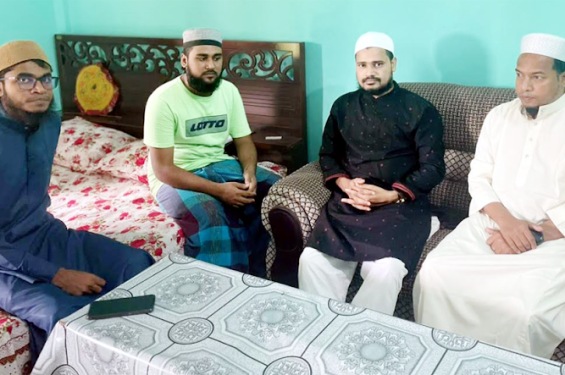 বৈষম্যবিরোধী ছাত্র আন্দোলনে  আহতদের পাশে নাগরিক আলেমসমাজ