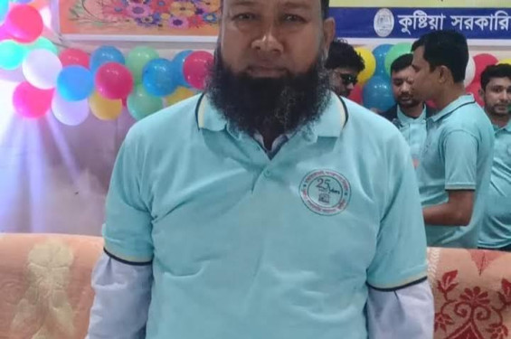 কুষ্টিয়া হাই স্কুলের ক্রীড়া শিক্ষক আব্দুল আলিম এর বিরুদ্ধে নাশকতা মামলা