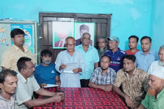 শিবগঞ্জে দলে ফিরতে বিএনপি নেতার সংবাদ সম্মেলন