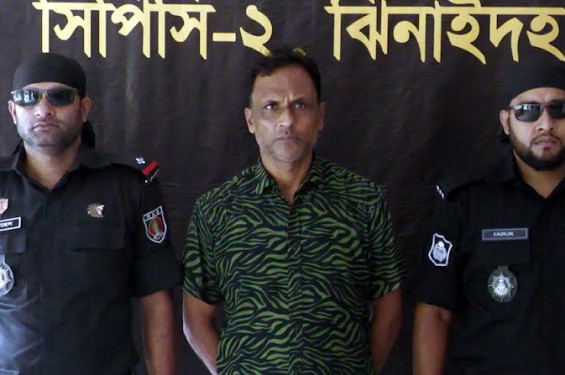 ঝিনাইদহে নাশকতা মামলায় স্বেচ্ছাসেবক লীগ নেতা গ্রেফতার