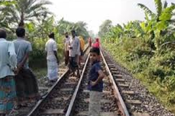 কুলাউড়ায় রেললাইনের পাশে মিললো লাশ