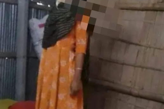 কালীগঞ্জে গৃহবধূর ঝুলন্ত মরদেহ উদ্ধার, পরিবারের দাবি হত্যা