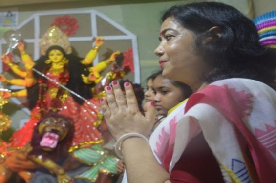 বেনাপোলে পাটবাড়ী দুর্গোৎসবের আজ মহা সপ্তমী