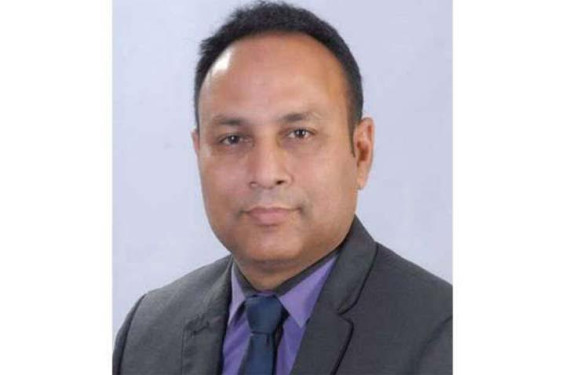 এমরান চৌধুরীর আদর্শ শিক্ষক ছিলেন মা