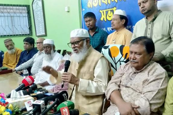 ক্ষমতায় থাকতে নয়, সংস্কারের জন্য আমাদের সরকার কাজ করছে-আ ফ ম খালিদ হোসেন
