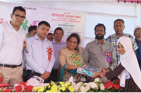 উৎসবমুখর আয়োজনে গয়েশপুর পদ্মলোচন উচ্চ বিদ্যালয়ের ৮১তম বার্ষিক ক্রীড়া প্রতিযোগিতার পুরষ্কার বিতরণ ও সাংস্কৃতিক অনুষ্ঠান