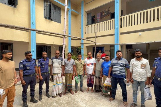 কালীগঞ্জে আ'লীগ নেতা বিজুর আটকে বাধার জেরে মামলা ৮ নেতাকর্মী আটক