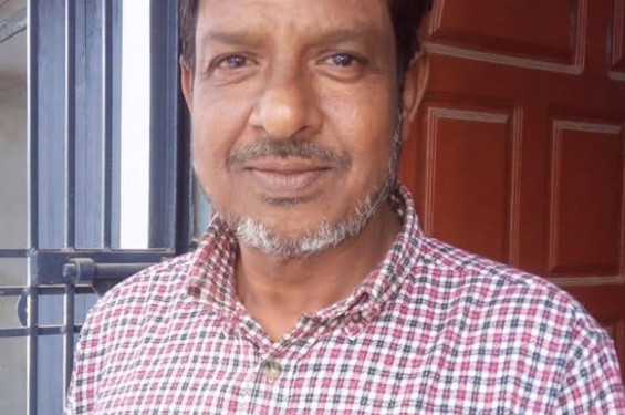 ঝিনাইদহের ডাকবাংলায় স্কুলশিক্ষকের বিরুদ্ধে মসজিদের টাকা আত্মসাতের অভিযোগ