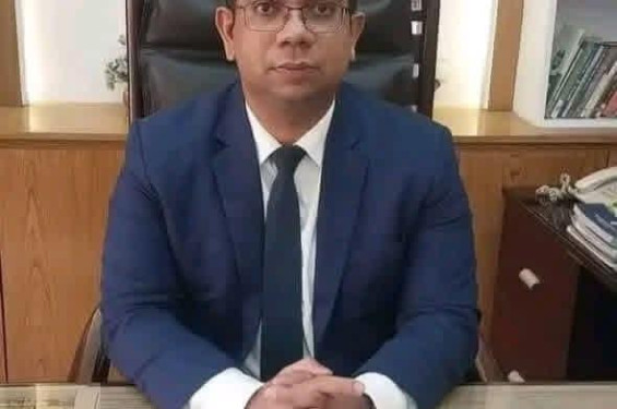 ঢাকা বিভাগীয় কমিশনারের কাছে ইউএনওর বিরুদ্ধে অনিয়মের অভিযোগ