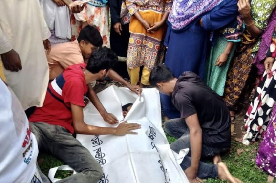 ঠাকুরগাঁওয়ে মোটরসাইকেলের ধাক্কায় পথচারীসহ নিহত ২, আহত ১