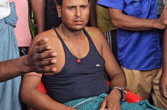 পঞ্চগড় সীমান্তে বাংলাদেশি বৃদ্ধকে আটকের জবাবে ভারতীয় নাগরিককে আটকে রাখল এলাকাবাসী