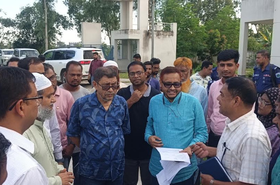 প্রতিটি ইউনিয়নে ‘হেলথ হাব’, তিন ওয়ার্ডে একটি ওয়েলবিং সেন্টার: জয়পুরহাটে স্বাস্থ্যমন্ত্রী