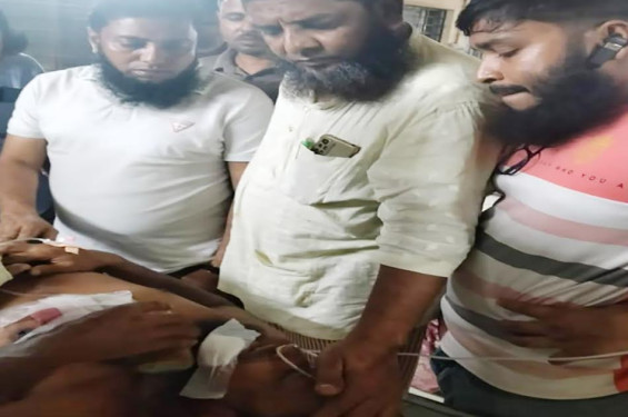 বেনাপোল স্থলবন্দরে ফর্কলিফট দুর্ঘটনায় শ্রমিক আহত