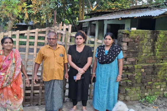 শার্শায় আদালতের আদেশ অমান্য করে সংখ্যালঘু খ্রিস্টান সম্প্রদায়ের বসতভিটা দখল