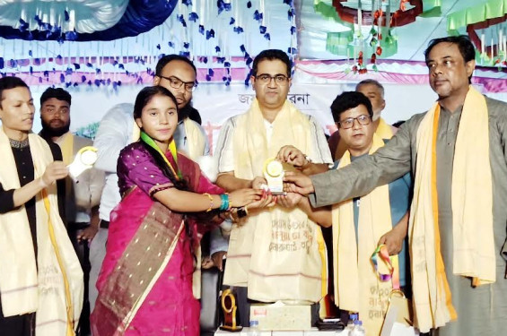 চুনারুঘাটের নালুয়া চা-বাগানে সবচেয়ে বড় ধর্মীয় উৎসব কারাম পূজা পালিত