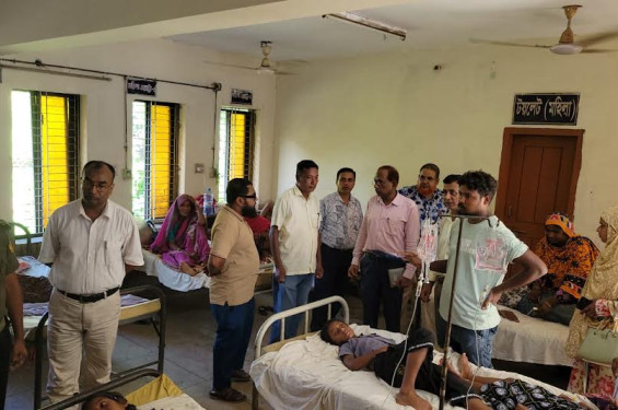 ঠাকুরগাঁওয়ে 'মিড ডে মিল' খেয়ে সরকারি প্রাথমিক বিদ্যালয়ের ৩৭ শিক্ষার্থী হাসপাতালে