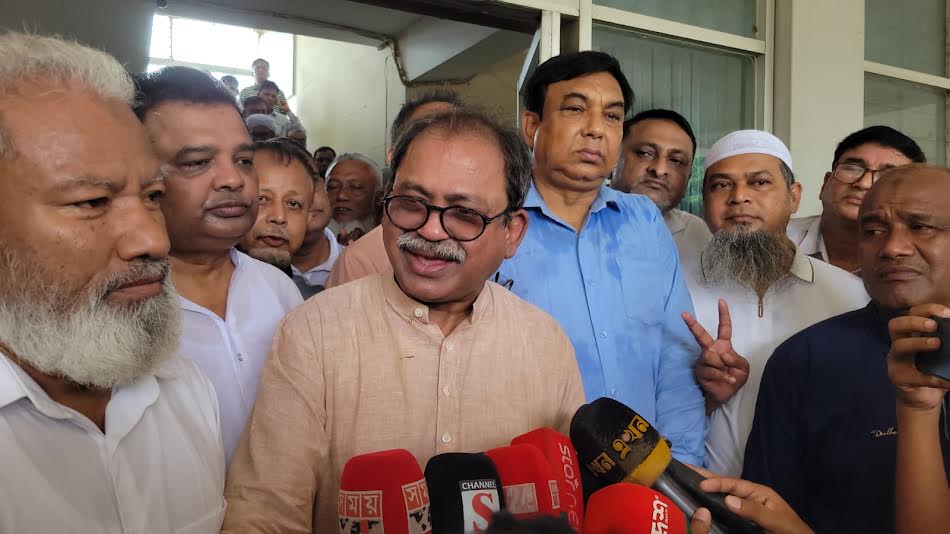ঠাকুরগাঁও উপনির্বাচনে ৬ প্রার্থীর মনোনয়ন দাখিল