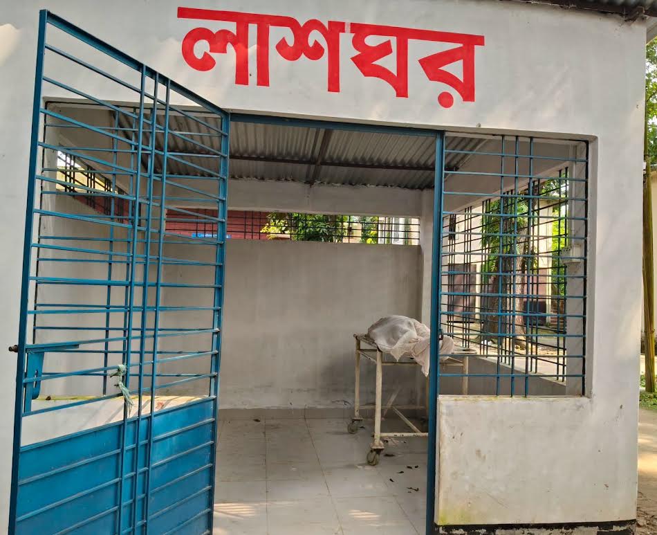 কালীগঞ্জে রূপসা গাড়ির ধাক্কায় প্রাণ গেল পৌর কসাইখানা পরিদর্শকের
