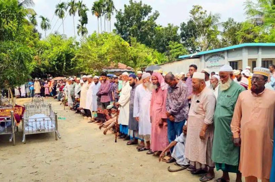 নড়াইলে স্ত্রীর মৃত্যুর সাড়ে ৩ ঘণ্টা পর মারা গেলেন স্বামীও, জানাজা হলো একই সঙ্গে