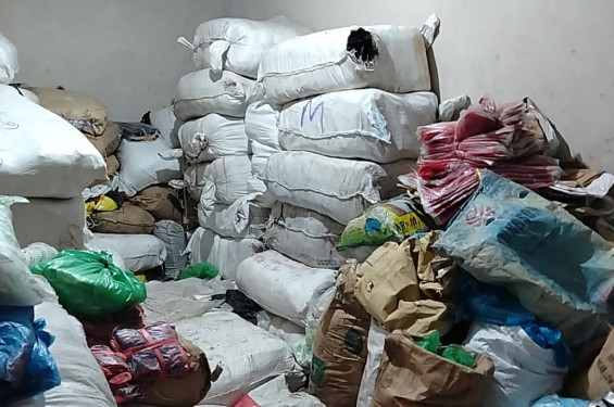 নোয়াখালীতে অবৈধ  ২ টি কারখানায় অভিযান,  সাড়ে ৬ লাখ টাকা জরিমানা