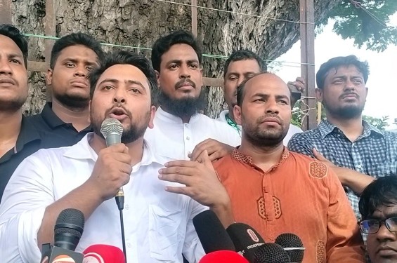 এবার আমরা নতুন দেশ গড়ার আন্দোলনে নেমেছি : নাহিদ ইসলাম