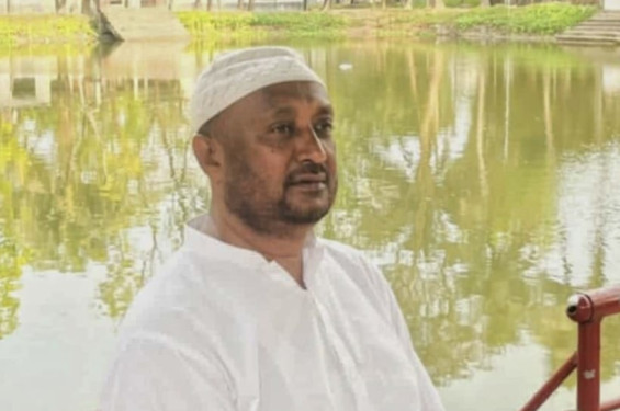 নোয়াখালীতে  প্রাথমিক বিদ্যালয়ের প্রধান শিক্ষকের সাথে সহকারি শিক্ষিকার আপত্তিকর ভিডিও ফাঁস