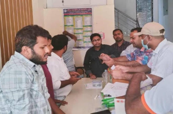দেবীগঞ্জে মূল্য বেশি নেয়ায় ৪ ক্লিনিক ও ডায়াগনস্টিক সেন্টারকে জরিমানা