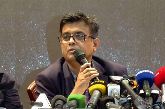 সশস্ত্র বাহিনীর আর কোনো কর্মকর্তার বিরুদ্ধে পরোয়ানা জারির পরিকল্পনা নেই:প্রেস সচিব