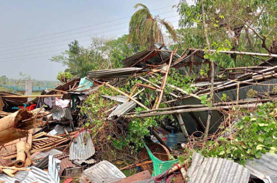 পাঁচ জেলায় কালবৈশাখি ঝড়ে নিহত ১০, আহত কমপক্ষে ৩৩