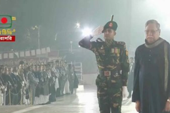 ভাষাশহীদদের প্রতি শ্রদ্ধা জানালেন রাষ্ট্রপতি