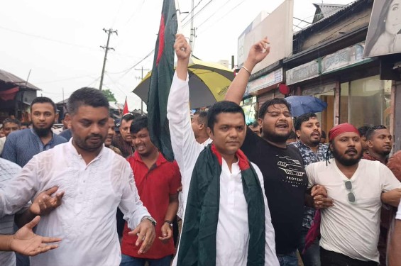 বৈরী আবহাওয়া উপেক্ষা করে নবীনগরে বিএনপির বিজয় মিছিল