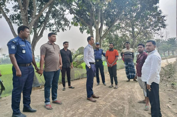কালীগঞ্জে অবৈধভাবে মাটি কাটার অপরাধে ৫০ হাজার টাকা  জরিমানা
