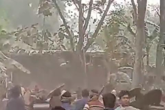 শৈলকুপায় মসজিদের কমিটি গঠন নিয়ে দু’পক্ষের সংঘর্ষে ১৫ জন আহত