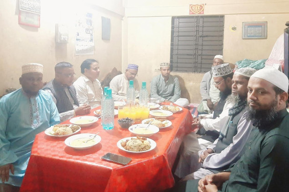 শ্রীমঙ্গলে মা-বাবা ও সর্বস্তরের মানুষের কল্যাণ কামনায় মাওলানা আব্দুল মুতালিবের ইফতার ও দোয়া মাহফিল