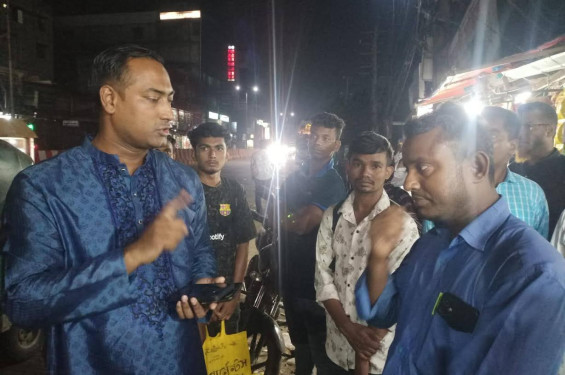 নোয়াখালীতে অতিরিক্ত  ভাড়া নেয়ায় ৫০ হাজার টাকা জরিমানা