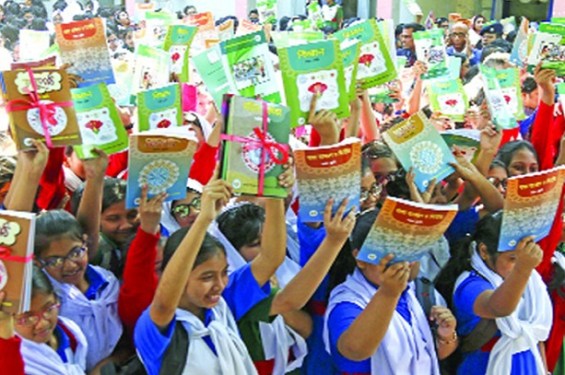 মার্চের মাঝামাঝি সব পাঠ্যবই বিতরণ শেষ হবে: আবুল কালাম আজাদ