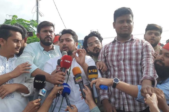 আমরা জুলাই সনদ ও ঘোষণাপত্র আদায় করে ছাড়ব : নাহিদ