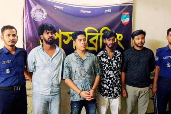 শীর্ষ সন্ত্রাসী চট্টগ্রামের ডেভিড ইমন ৩ সহযোগীসহ যশোরে গ্রেপ্তার