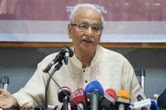 রাজনীতি ব্যবসায়িক কর্মকাণ্ডে পরিণত হলে সবকিছুই বৃথা যাবে: বদিউল আলম